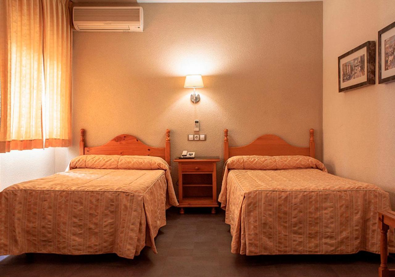 Hotel La Zambra Mancha Real Kültér fotó